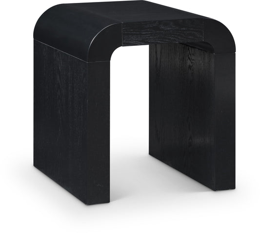 Toulon Oak Veneer End / Side Table